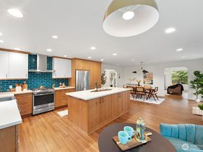 15019 119th Avenue SW, Vashon WA 98070