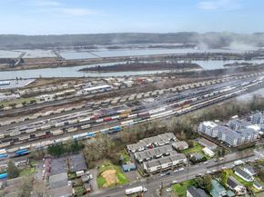 833 E Marine View Drive, Everett WA 98201