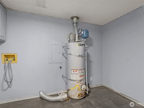 833 E Marine View Drive, Everett WA 98201