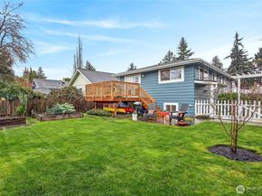 3235 38th Avenue SW, Seattle WA 98126