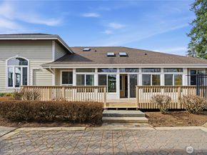 2118 246th Avenue SE, Sammamish WA 98075