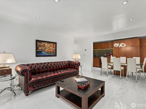 9904 NE 124th Street 1006, Kirkland WA 98034