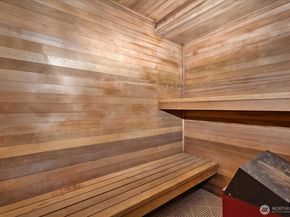 9904 NE 124th Street 1006, Kirkland WA 98034