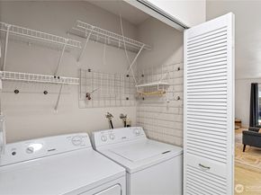 12003 100th Avenue NE 101, Kirkland WA 98034