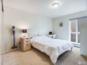 4020 Aurora Avenue N 403, Seattle WA 98104