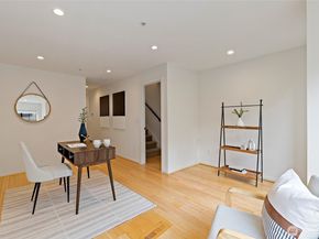 10595 NE 12th Place 102, Bellevue WA 98004