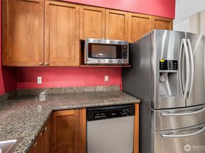 11023 SE 240th Street H1, Kent WA 98031