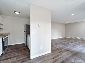 4601 SW 320th Street B3, Federal Way WA 98023