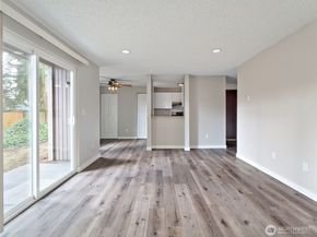 4601 SW 320th Street B3, Federal Way WA 98023