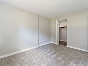 4601 SW 320th Street B3, Federal Way WA 98023