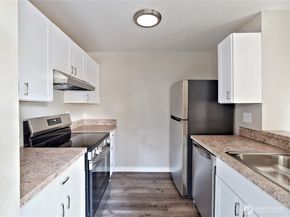 4601 SW 320th Street B3, Federal Way WA 98023