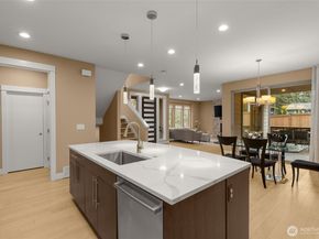 11222 116th Place NE, Kirkland WA 98033