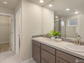 1308 82nd Avenue SE, Lake Stevens WA 98258