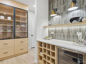 9016 124th Lane NE, Kirkland WA 98033