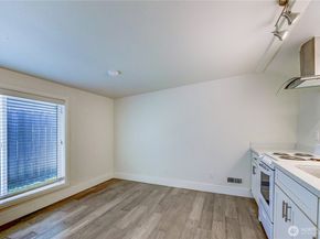 1048 S Director Street, Seattle WA 98108