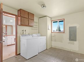 5516 156th Avenue NE, Redmond WA 98052