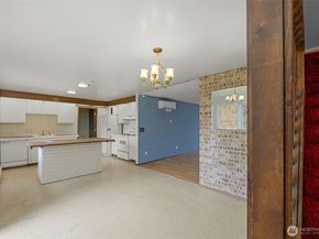 5516 156th Avenue NE, Redmond WA 98052