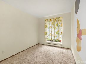 5516 156th Avenue NE, Redmond WA 98052