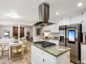 18632 29th Avenue SE, Bothell WA 98012