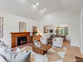 18632 29th Avenue SE, Bothell WA 98012