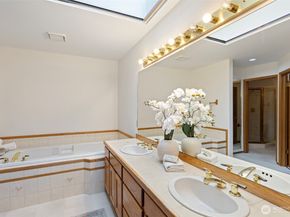 18632 29th Avenue SE, Bothell WA 98012