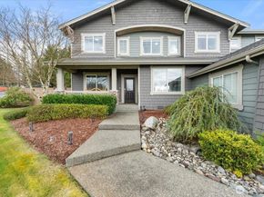 7041 Eagle Lake Drive SE, Snoqualmie WA 98065