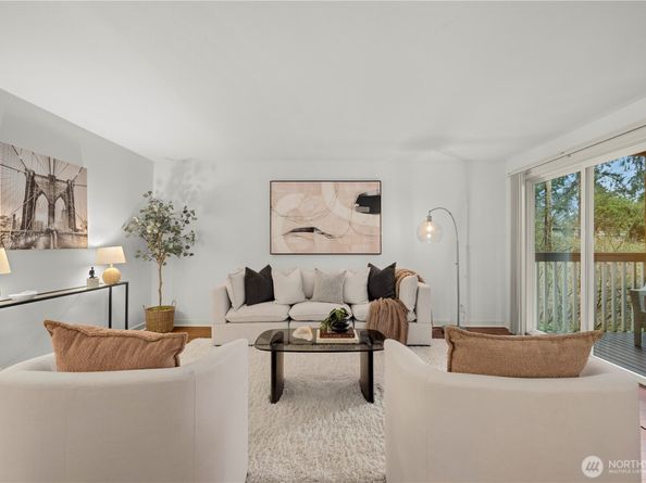 3018 128th Avenue SE 12, Bellevue WA 98005