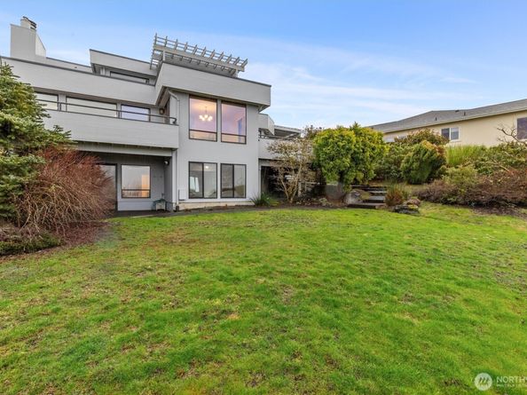 505 S Marine Hills Way, Federal Way WA 98003