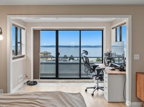 505 S Marine Hills Way, Federal Way WA 98003