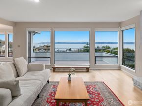 505 S Marine Hills Way, Federal Way WA 98003