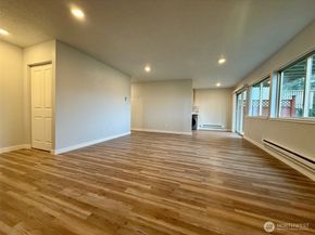 9623 S 248th B11, Kent WA 98030