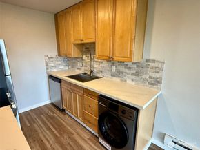 9623 S 248th B11, Kent WA 98030