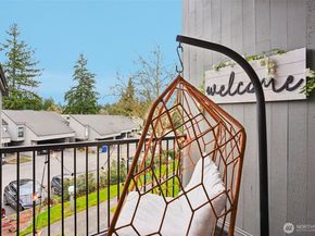 6668 137th Place NE 493, Redmond WA 98052