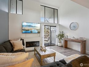 6668 137th Place NE 493, Redmond WA 98052