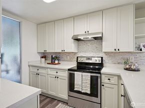 6668 137th Place NE 493, Redmond WA 98052