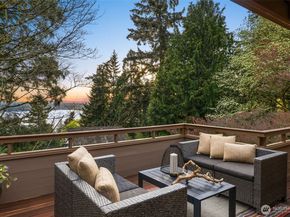 8440 W Mercer Way, Mercer Island WA 98040