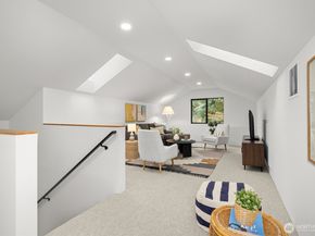 10733 17th Avenue NE, Seattle WA 98125