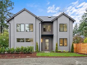 10733 17th Avenue NE, Seattle WA 98125