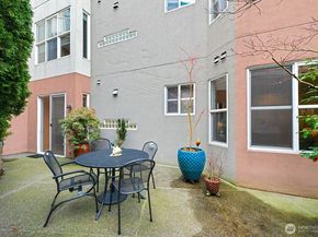 3900 2nd Avenue NE 207, Seattle WA 98105