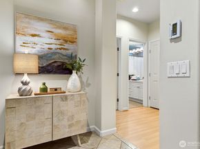 3900 2nd Avenue NE 207, Seattle WA 98105