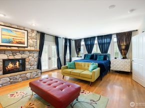 10207 NE 60th Street, Kirkland WA 98033