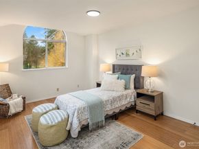 1425 243rd Place SW, Bothell WA 98021