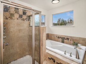 1425 243rd Place SW, Bothell WA 98021