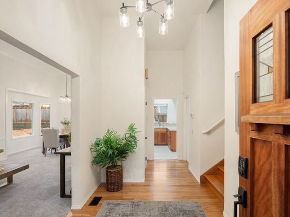 1425 243rd Place SW, Bothell WA 98021