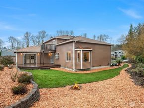 1425 243rd Place SW, Bothell WA 98021