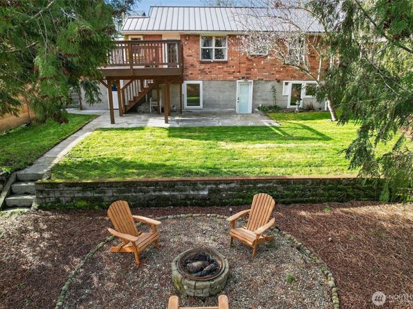 6522 38th Avenue NE, Seattle WA 98115