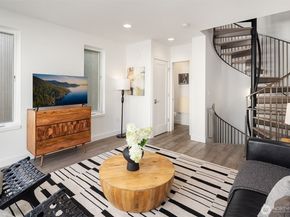 1116 13th Avenue C, Seattle WA 98122