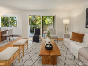 8652 164th Avenue NE C109, Redmond WA 98052