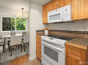 8652 164th Avenue NE C109, Redmond WA 98052