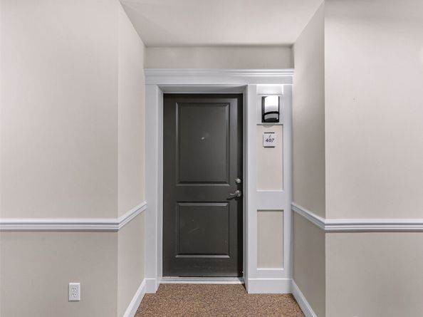 3150 W Government Way 407, Seattle WA 98199